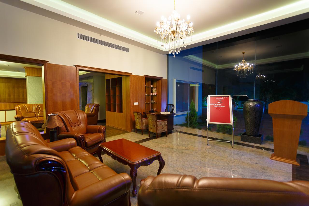 Hotel Gopalapuram International Pollachi Ngoại thất bức ảnh